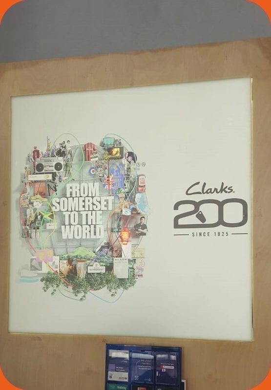 Clarks 200 Lightbox